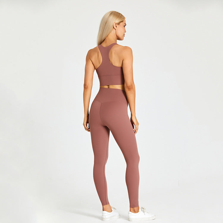 ¡Impulsa tu rendimiento! Traje de Yoga Brushado Nude Feel para Mujer – Ropa Deportiva Exterior Skin-Friendly Ideal para Running y Fitness